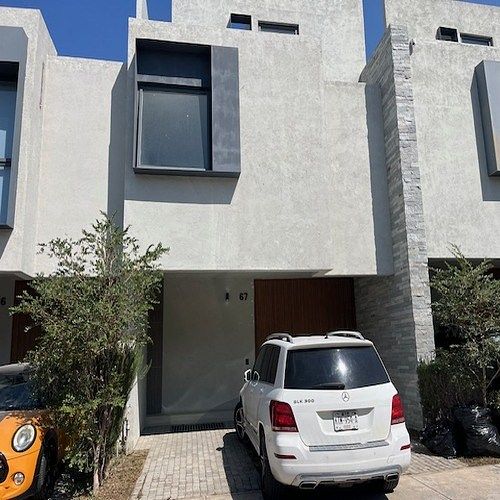 10 de 36: casa en renta frente