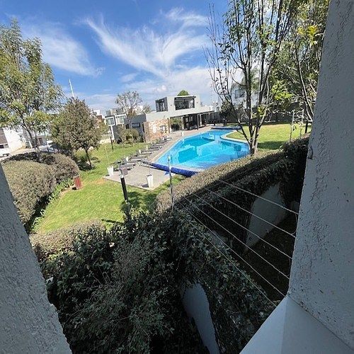 34 de 36: vista de la casa club desde la casa