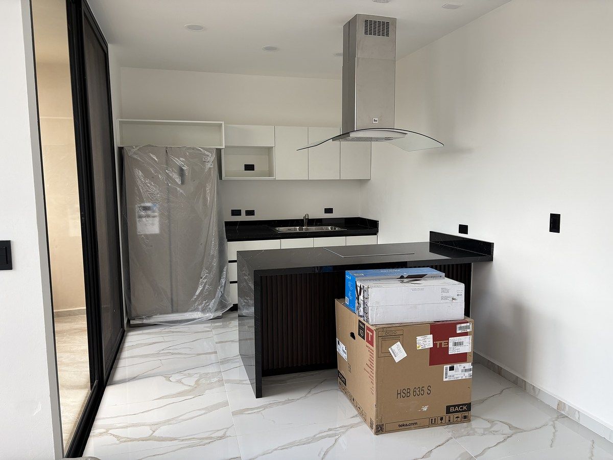 12 de 48: DEPARTAMENTO EN MONTES DE AME