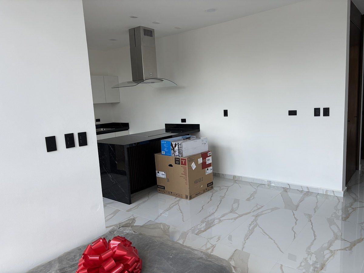 13 de 48: DEPARTAMENTO EN MONTES DE AME