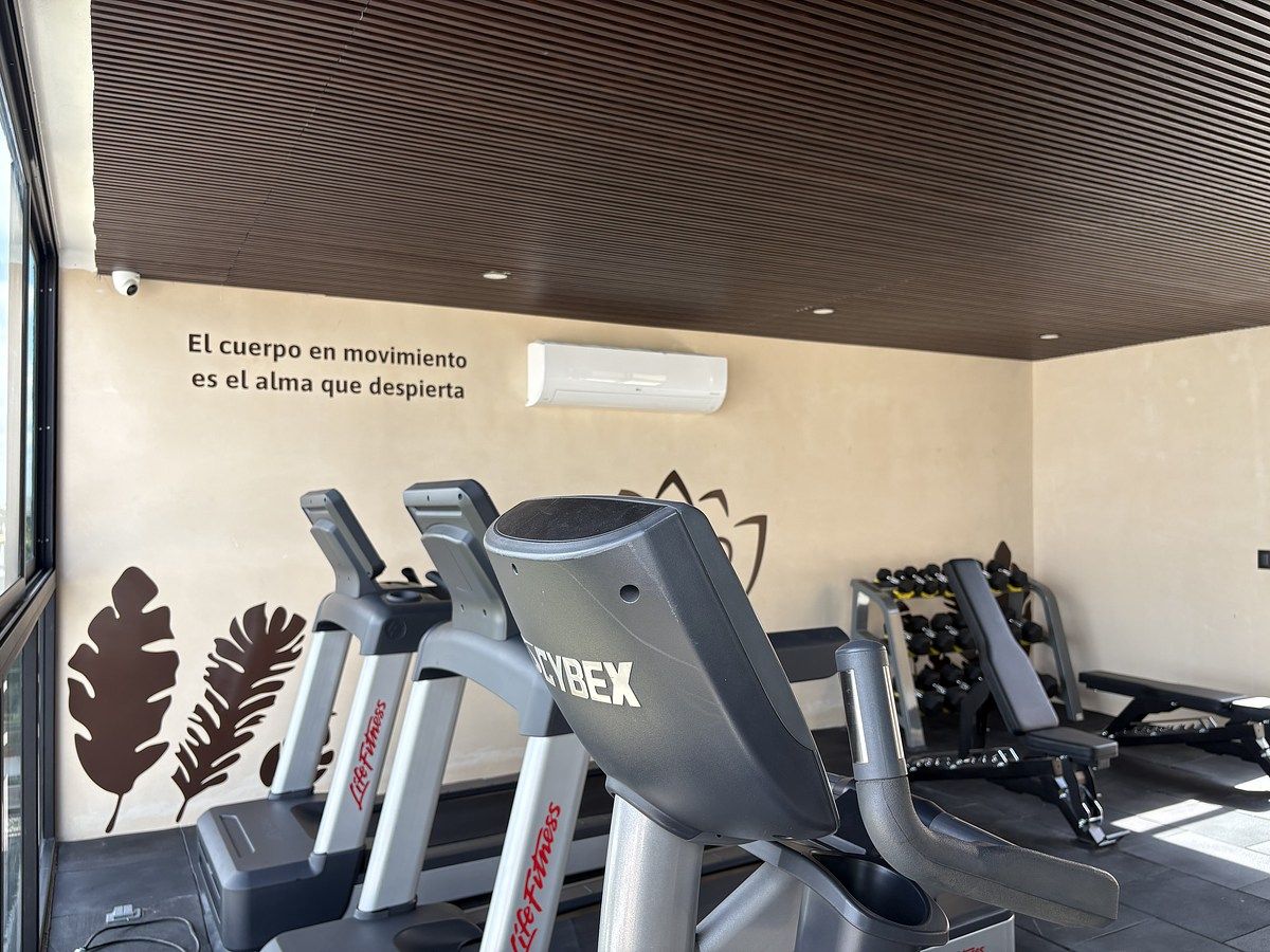 44 de 48: DEPARTAMENTO EN MONTES DE AME