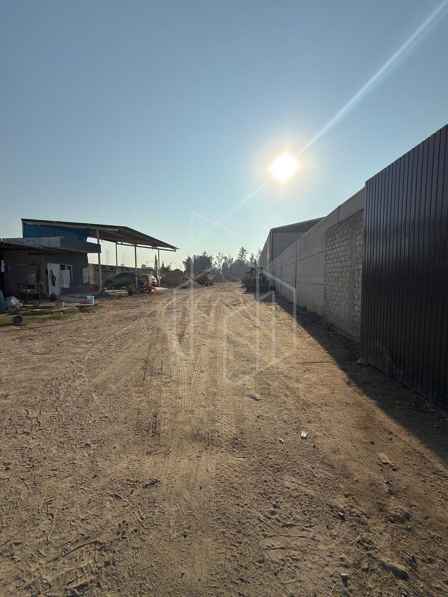 Terreno en Venta - Haciendas del Real, Tlaquepaque. - foto 4