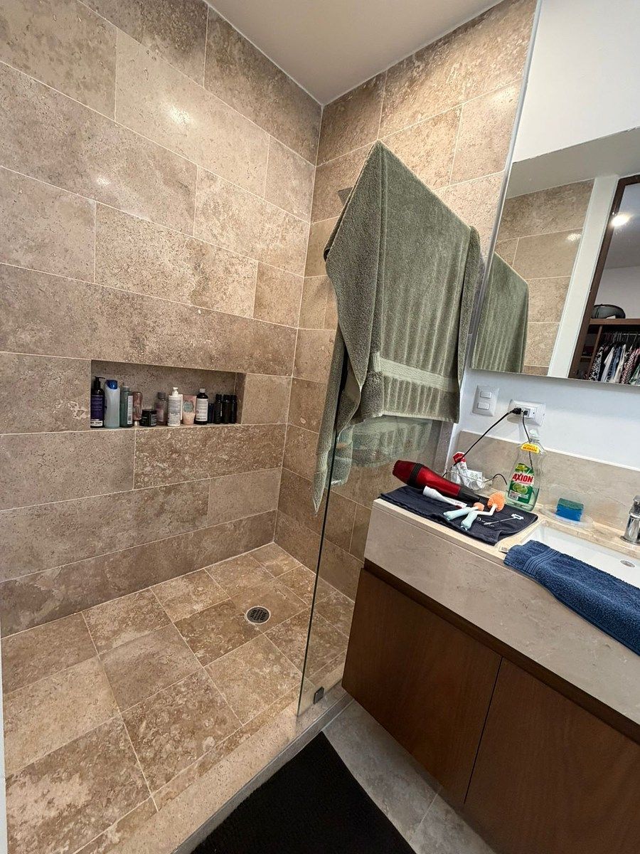 8 de 21: Baño, Recámara Principal