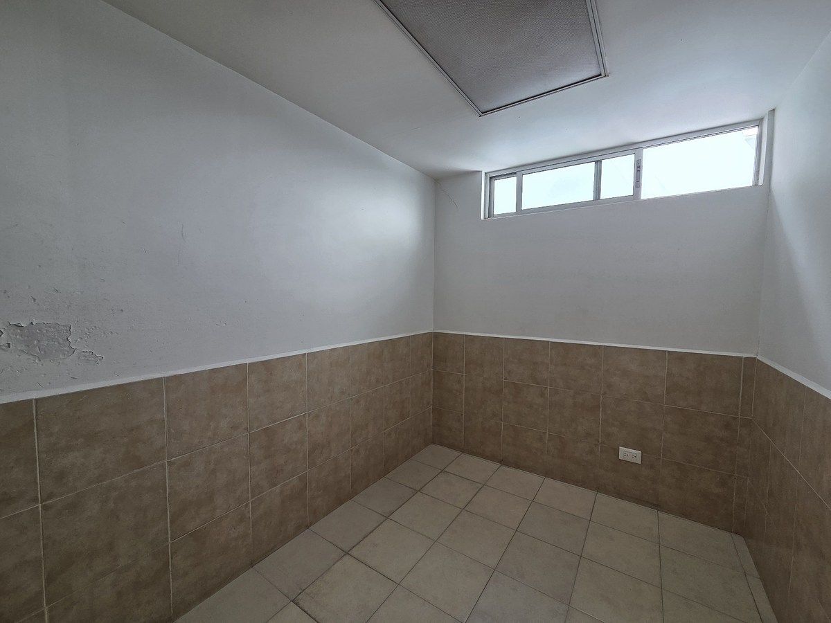 19 de 40: Cuarto de servicio