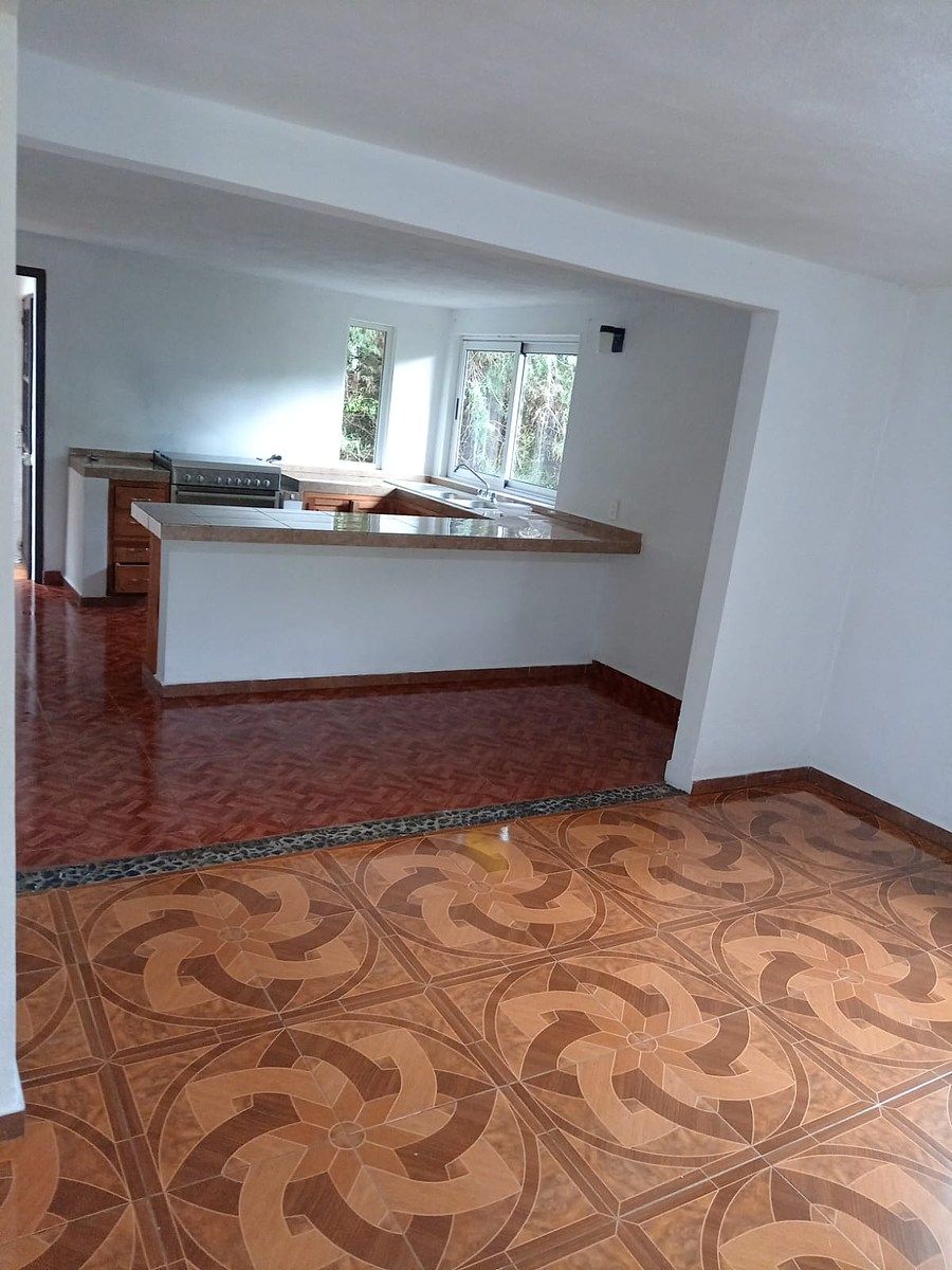 3 de 9: cocina y sala