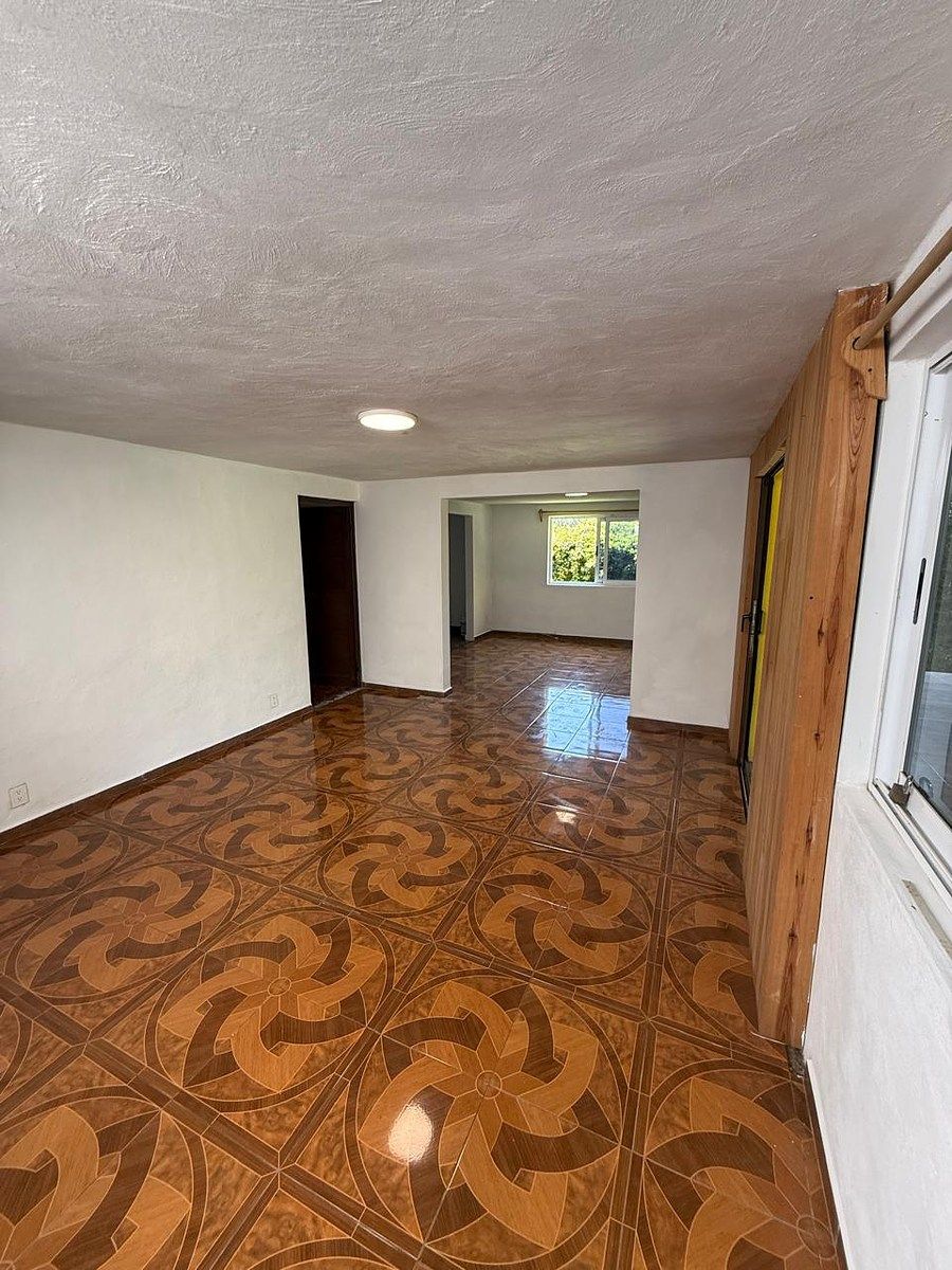 7 de 13: espacio para sala