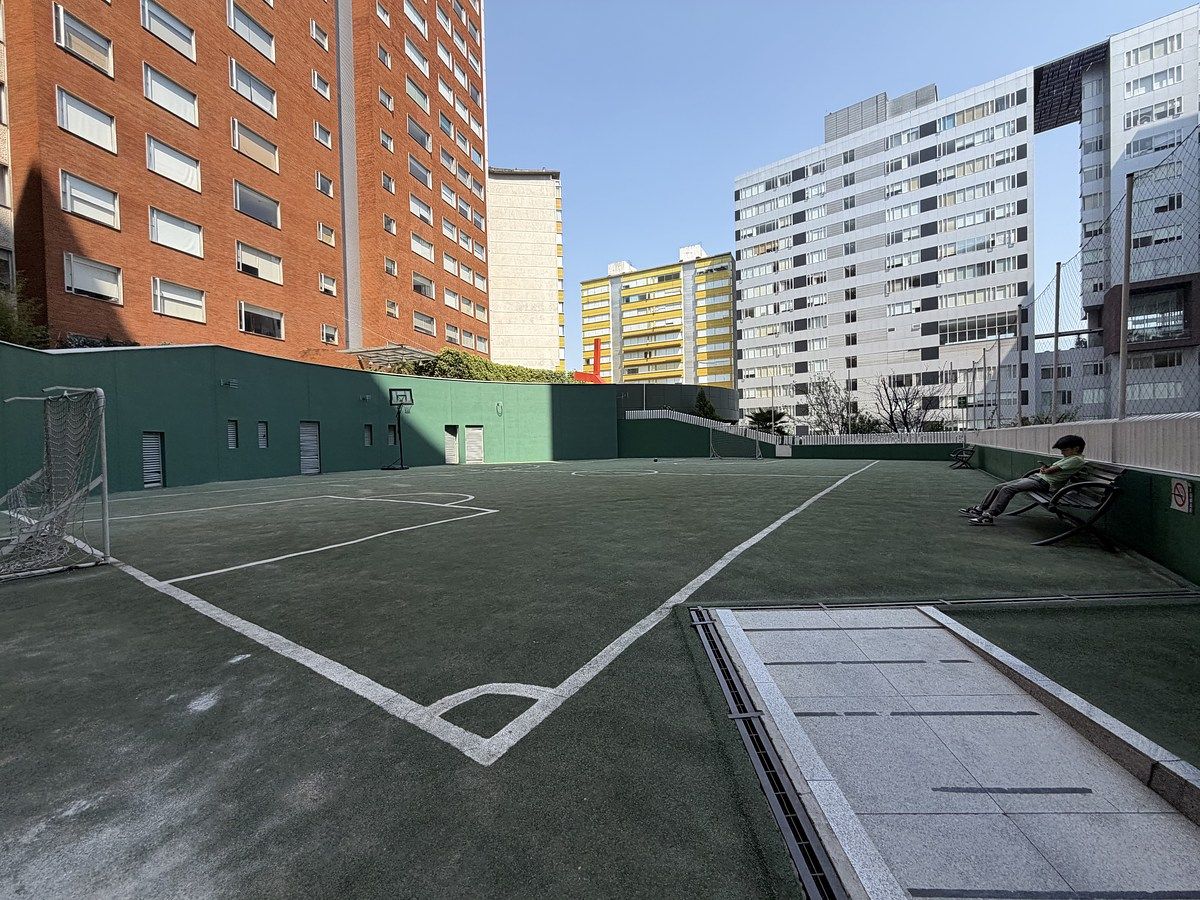 27 de 29: Cancha de fútbol