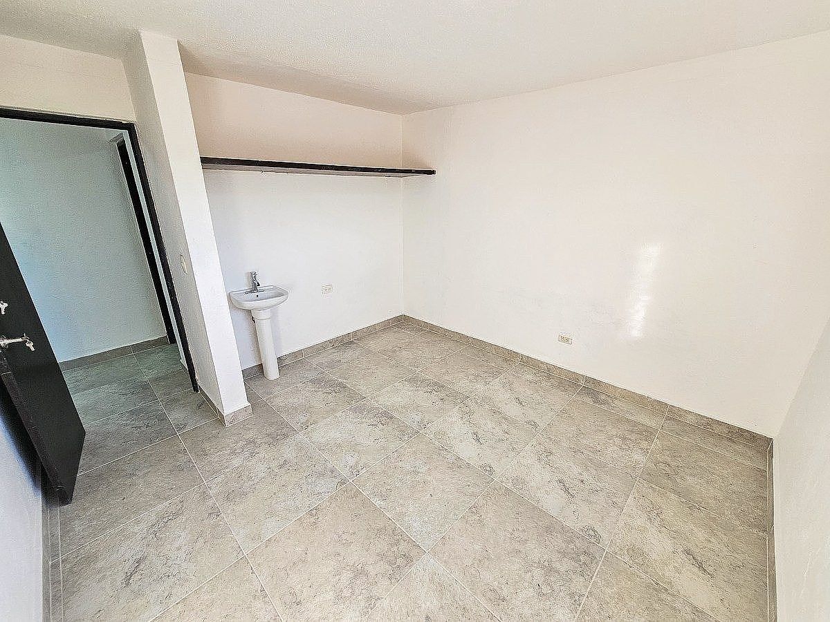 11 de 13: Consultorio