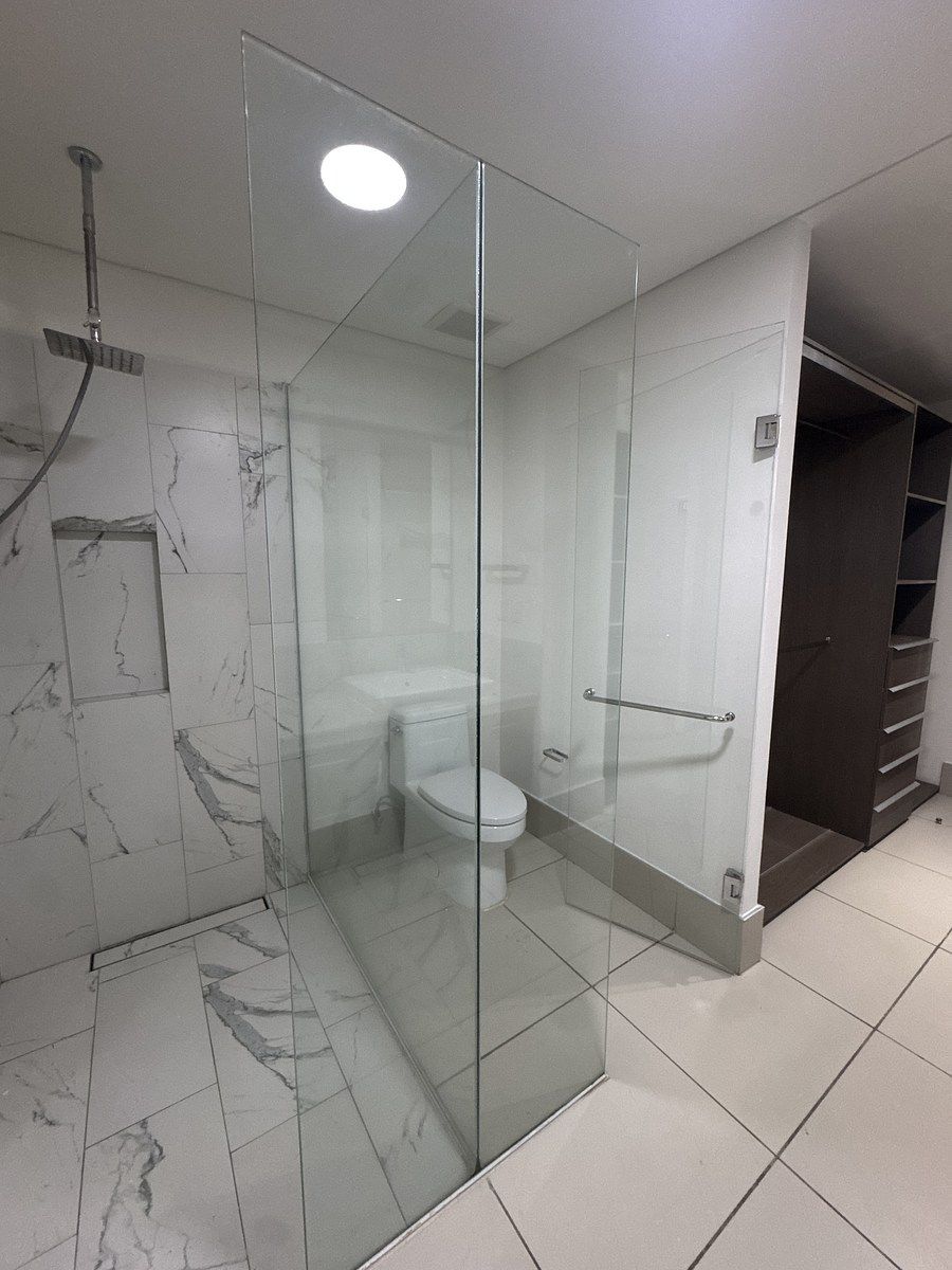 18 de 38: Baño Habitación Principal