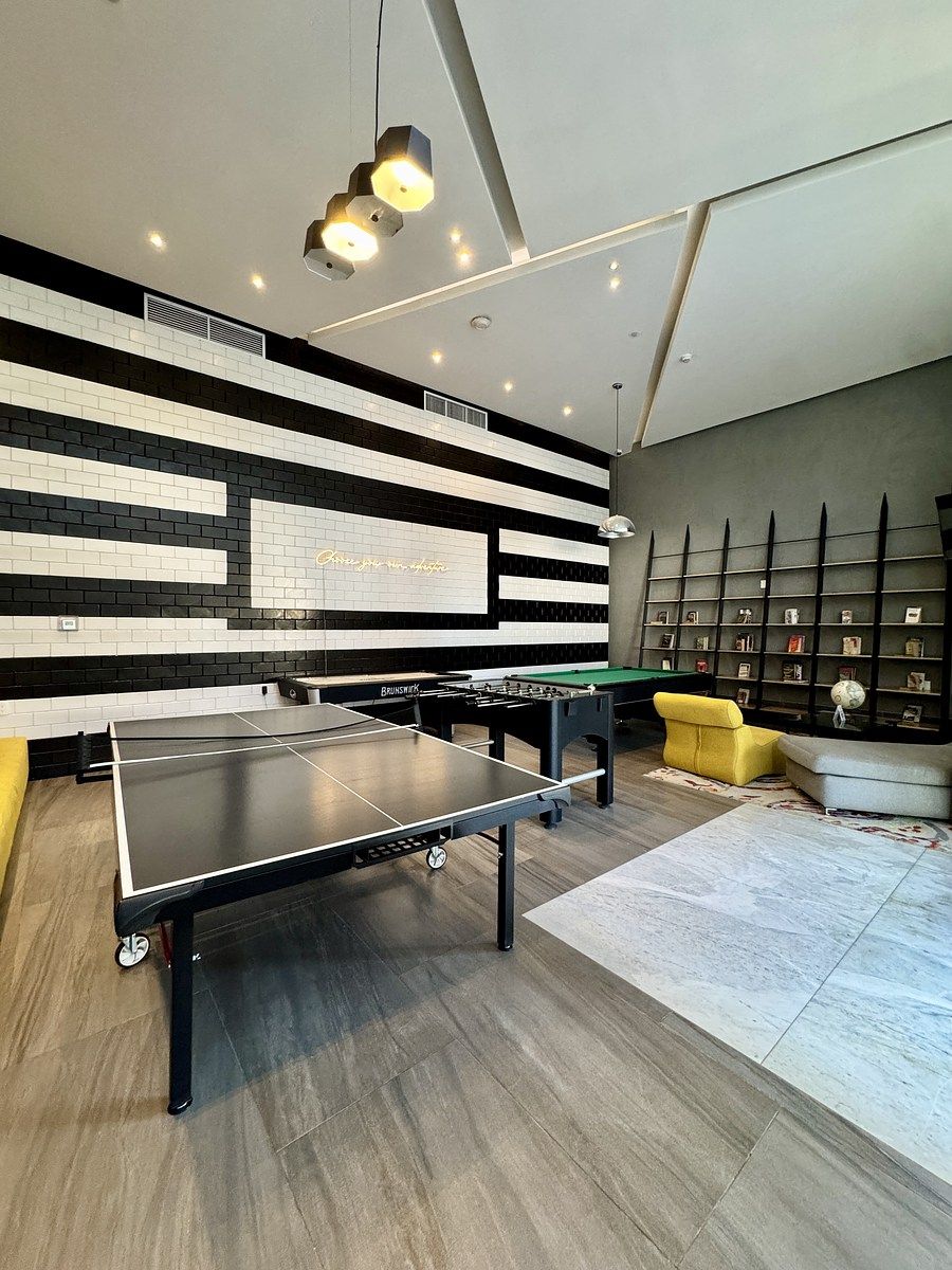 29 de 38: Salón de juegos