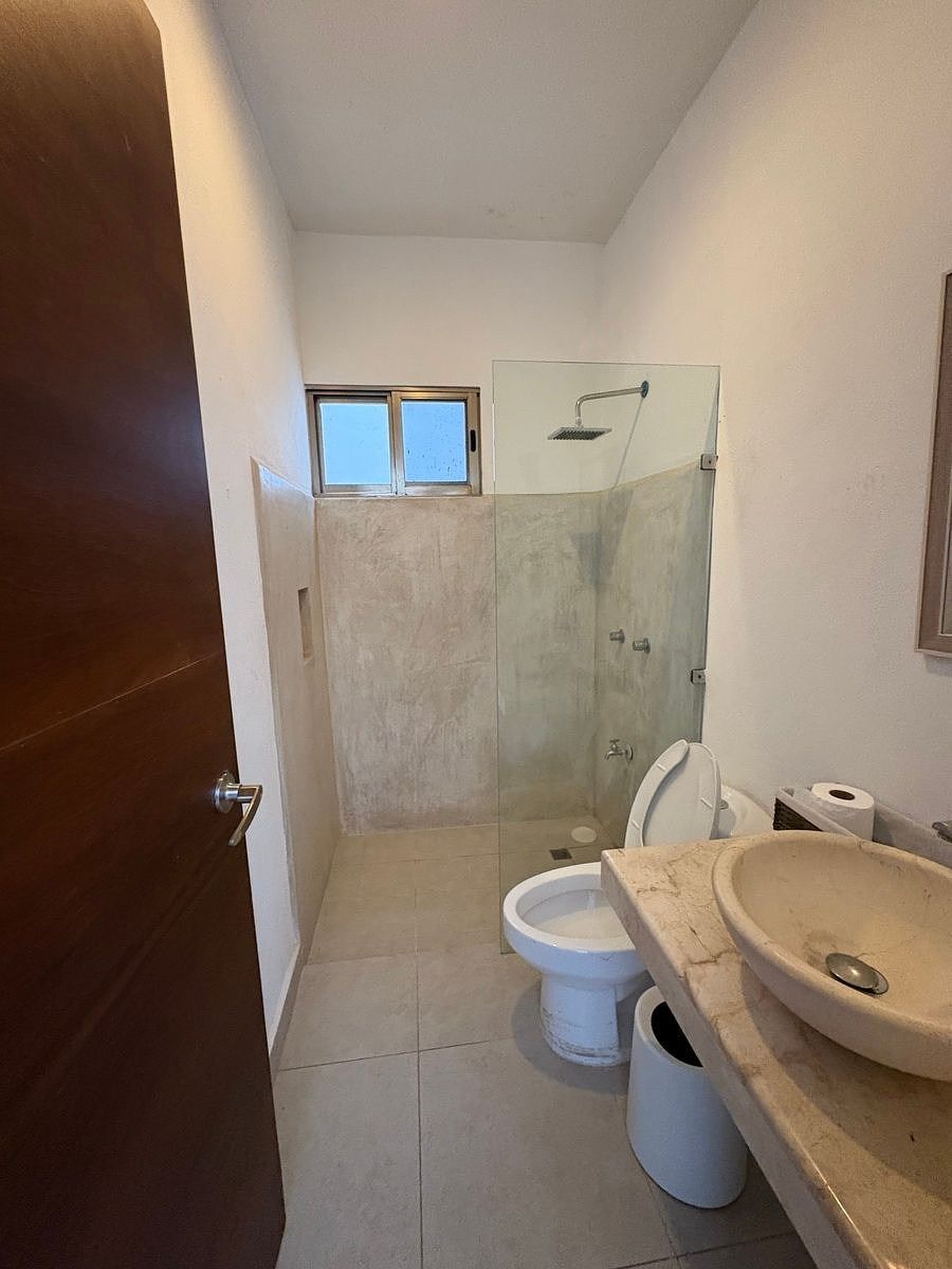 House in San Benito, Dzemul, photo 14 of 43