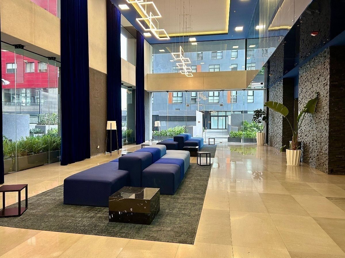 7 de 21: Lobby torre Ginebra