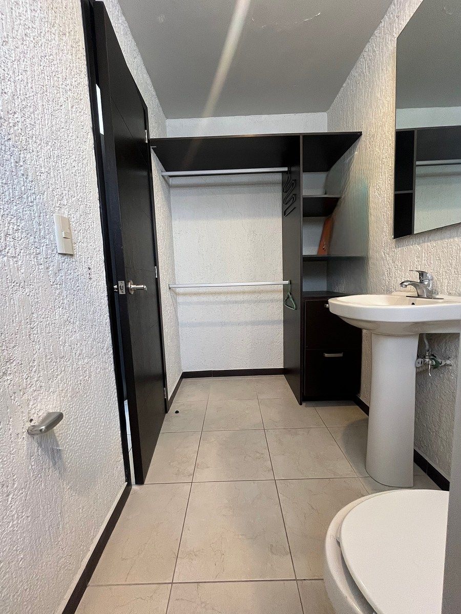 Casa em condomínio fechado em Valle de San Isidro, Zapopan, foto 12 de 17