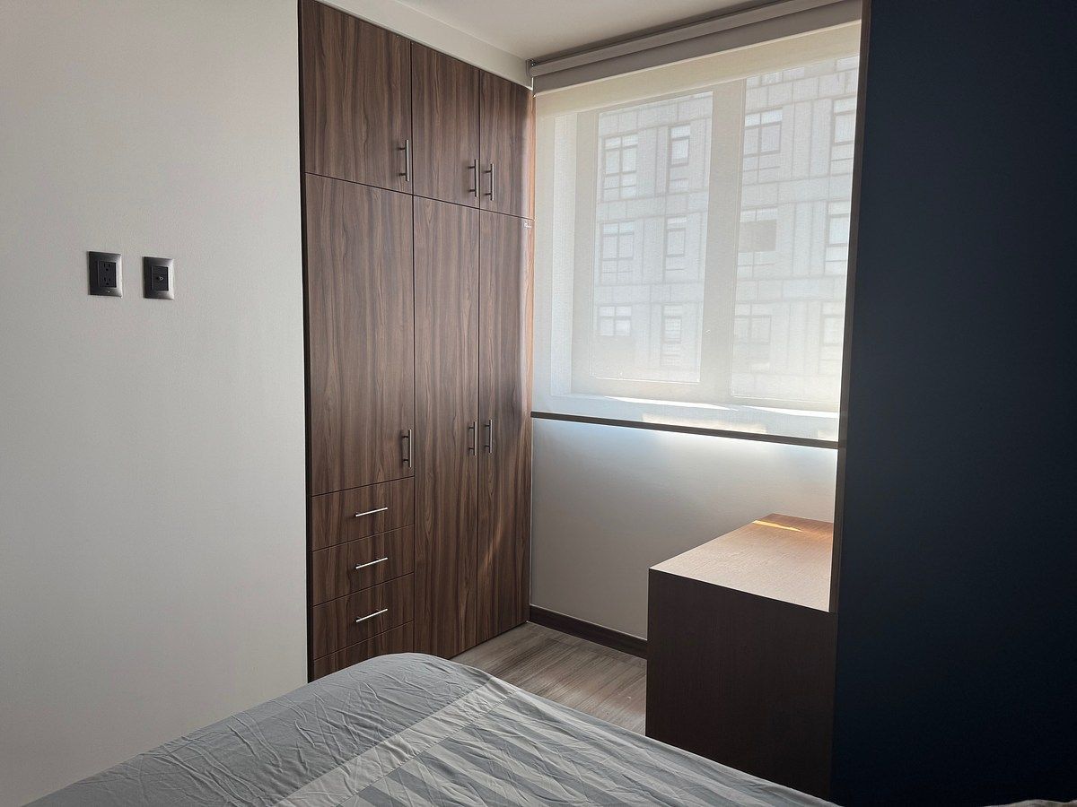 22 of 38: Segunda recámara