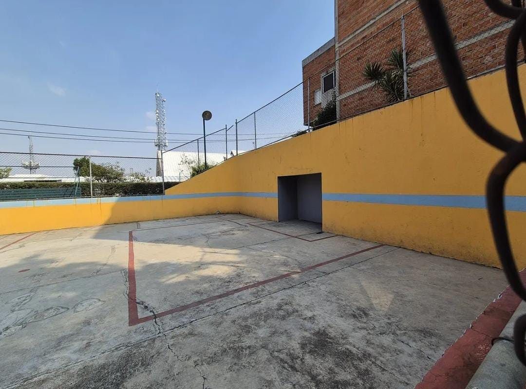 17 de 18: Cancha de futbol