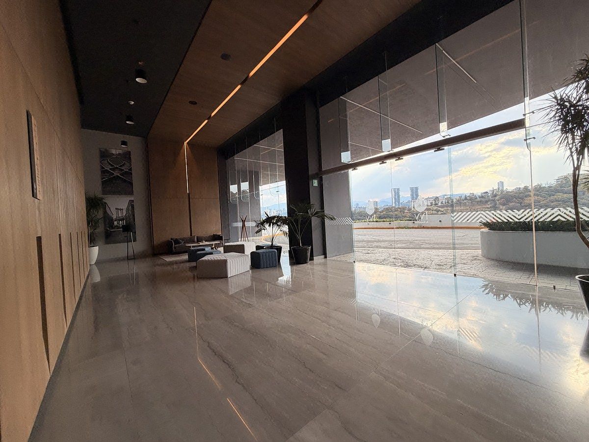 20 de 32: Lobby