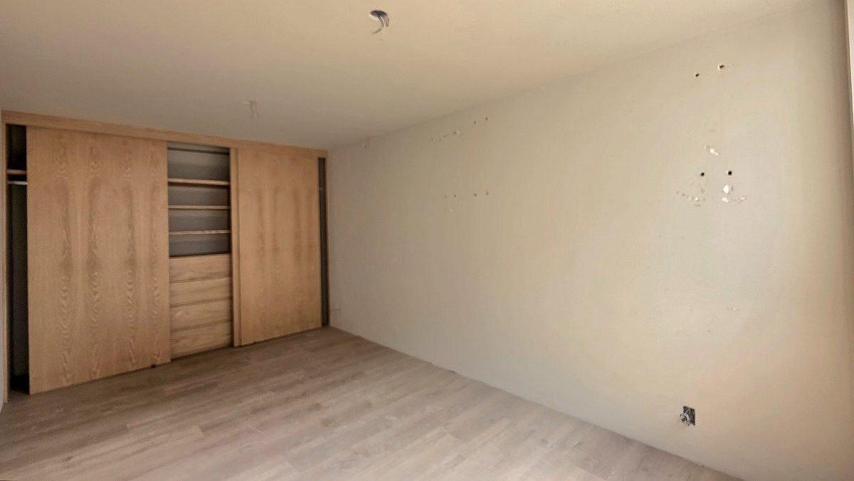 18 de 27: Se entrega con closets