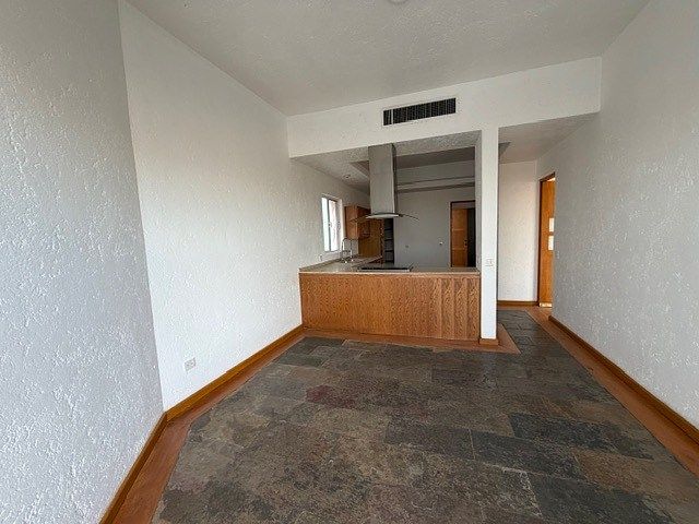 7 de 18: Antecomedor