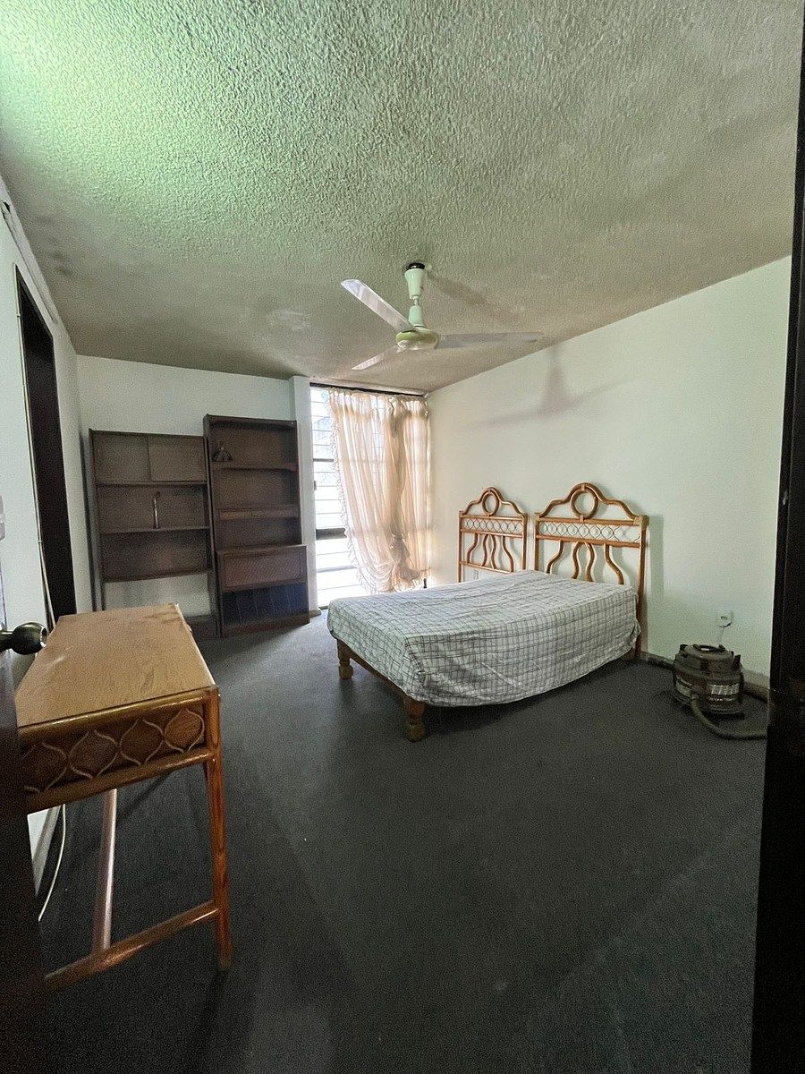 13 de 27: Recamara principal con vestidor