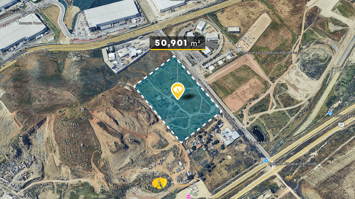 Terreno Industrial-Comercial en Venta en El Conector, Ubicación Estratégica