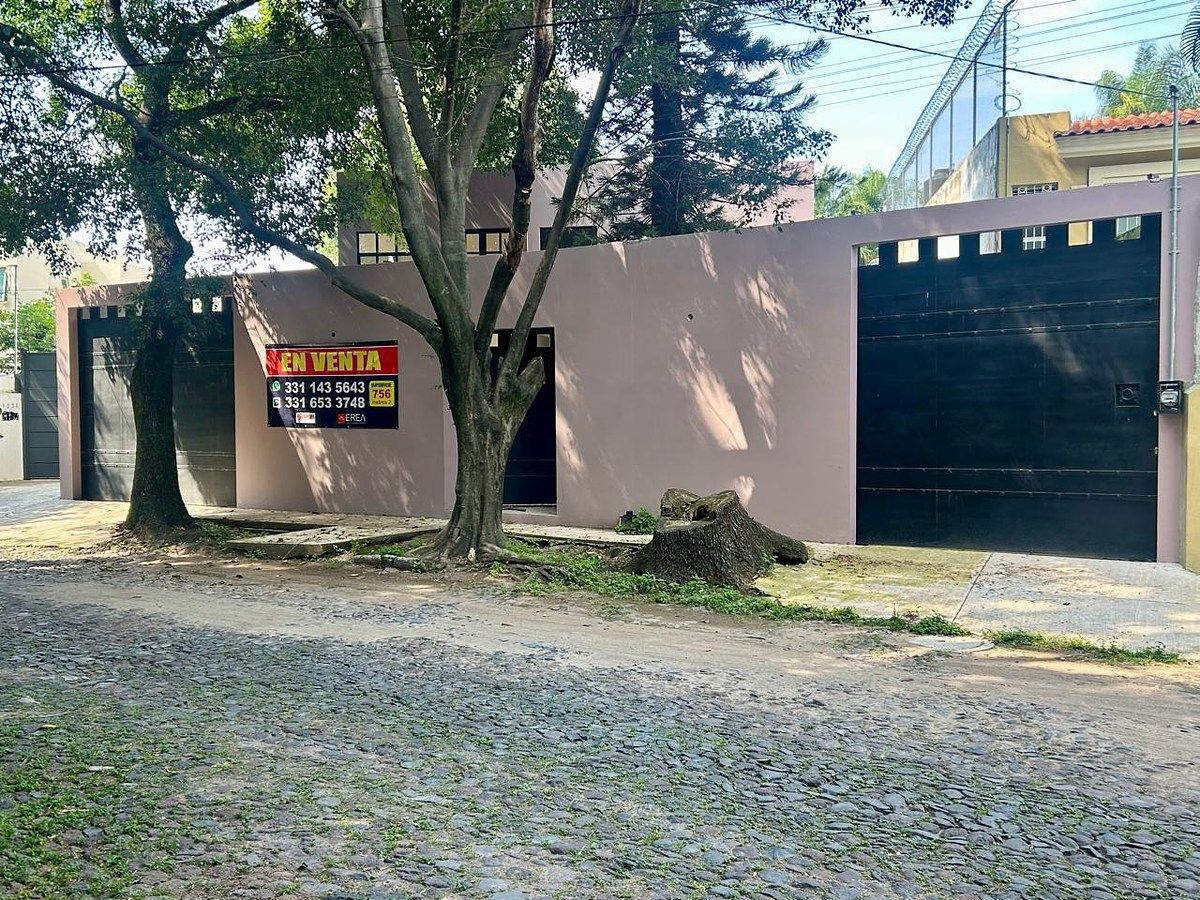 CASA À VENDA EM LAS FUENTES, foto 1 de 50