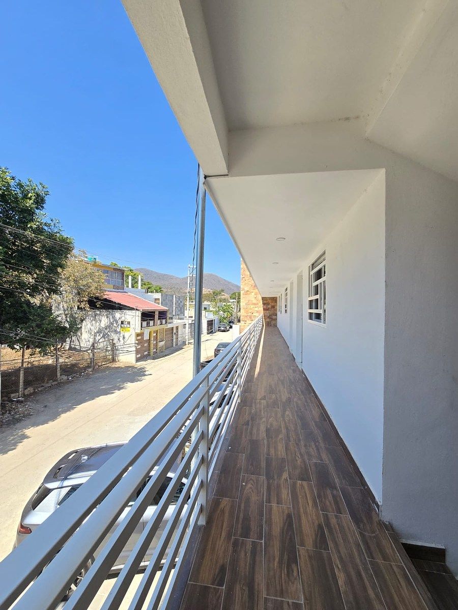 7 de 25: depto 1er nivel