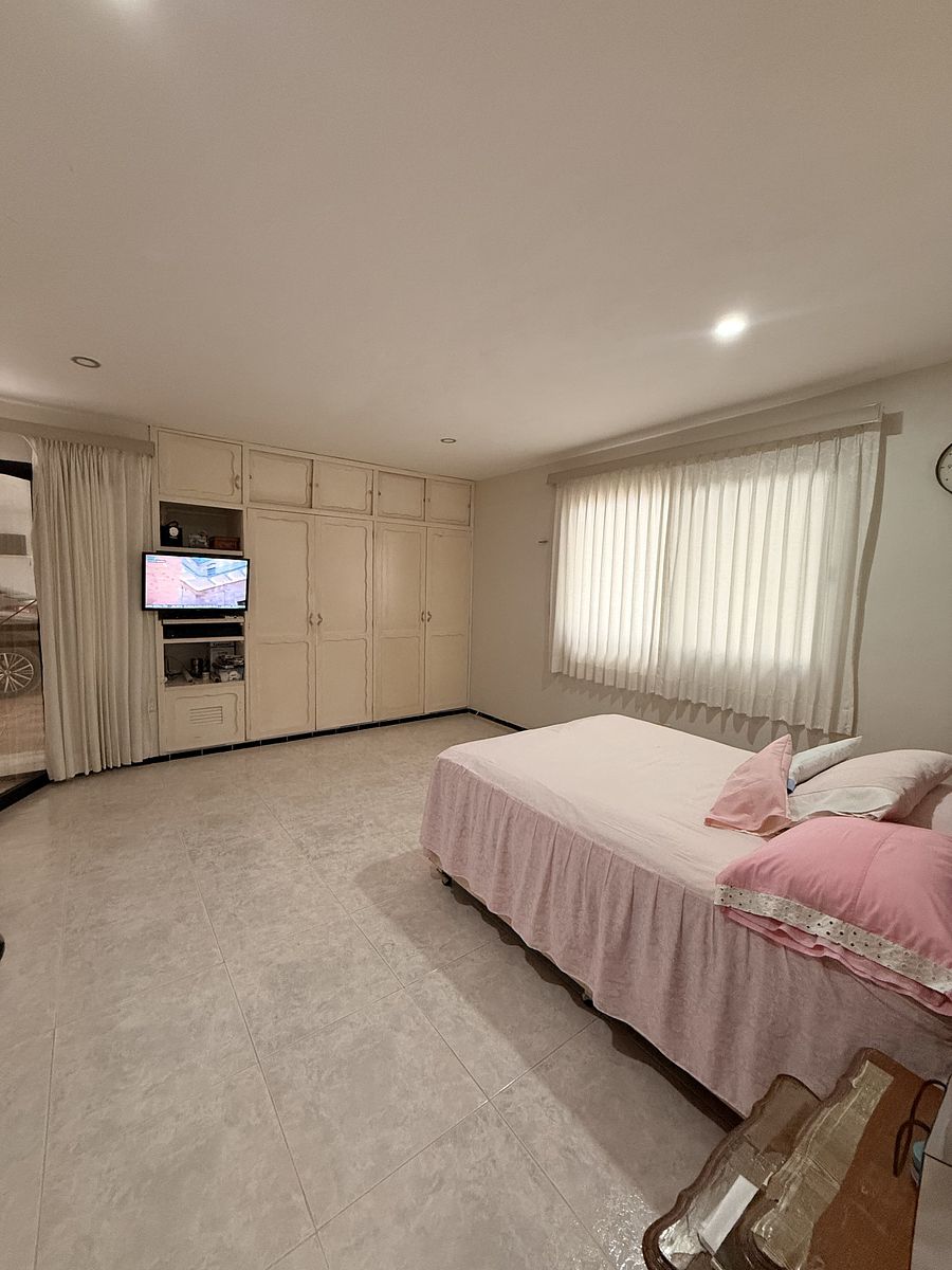 11 de 15: habitación con baño