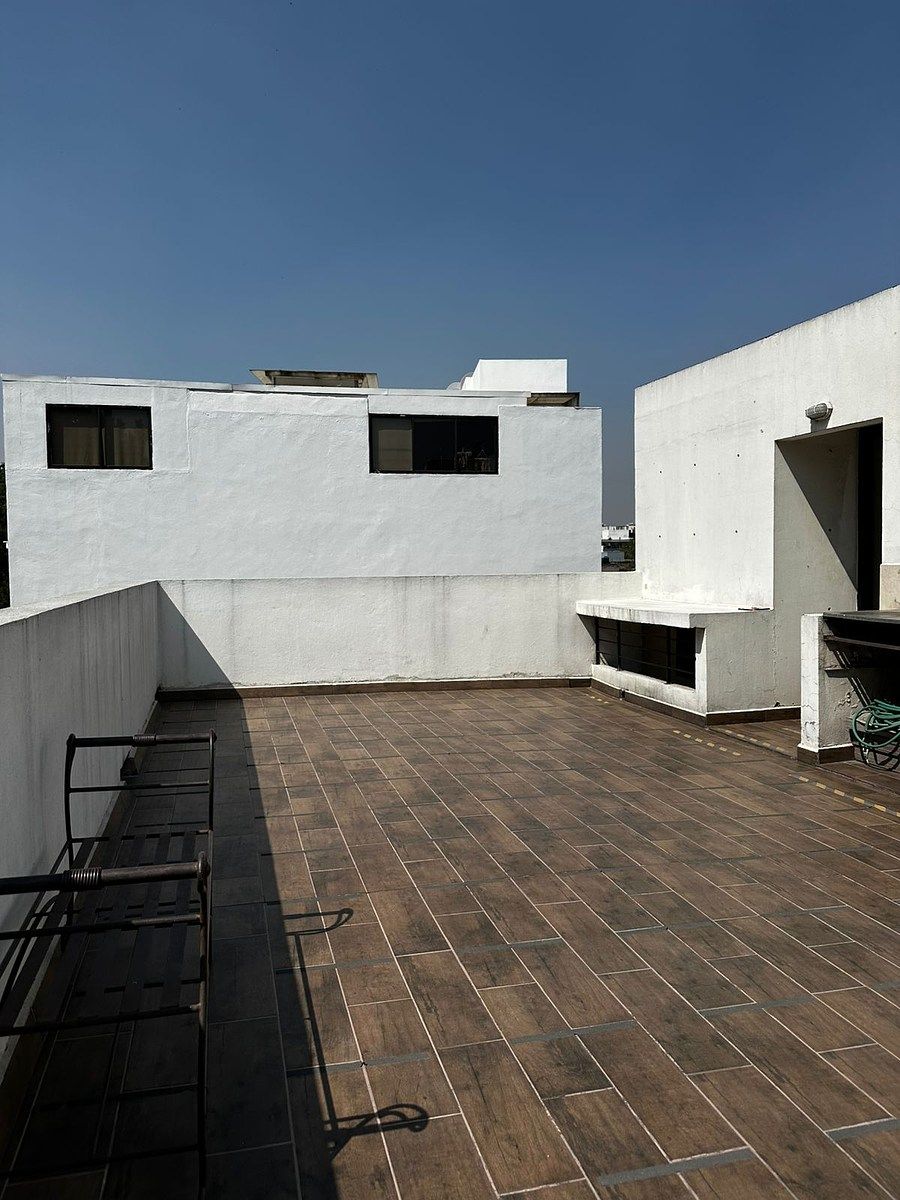 28 de 30: Roof garden común