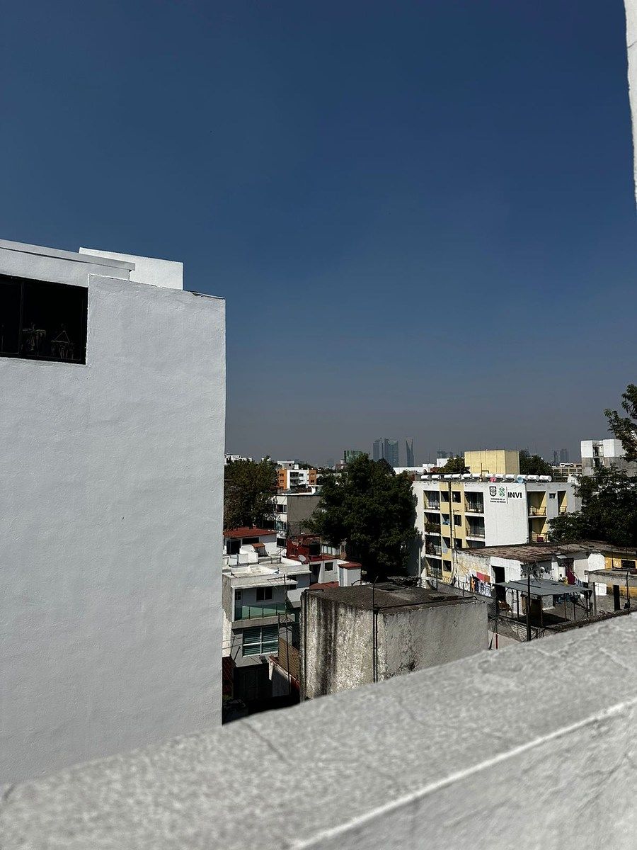 30 de 30: Roof Gaden común