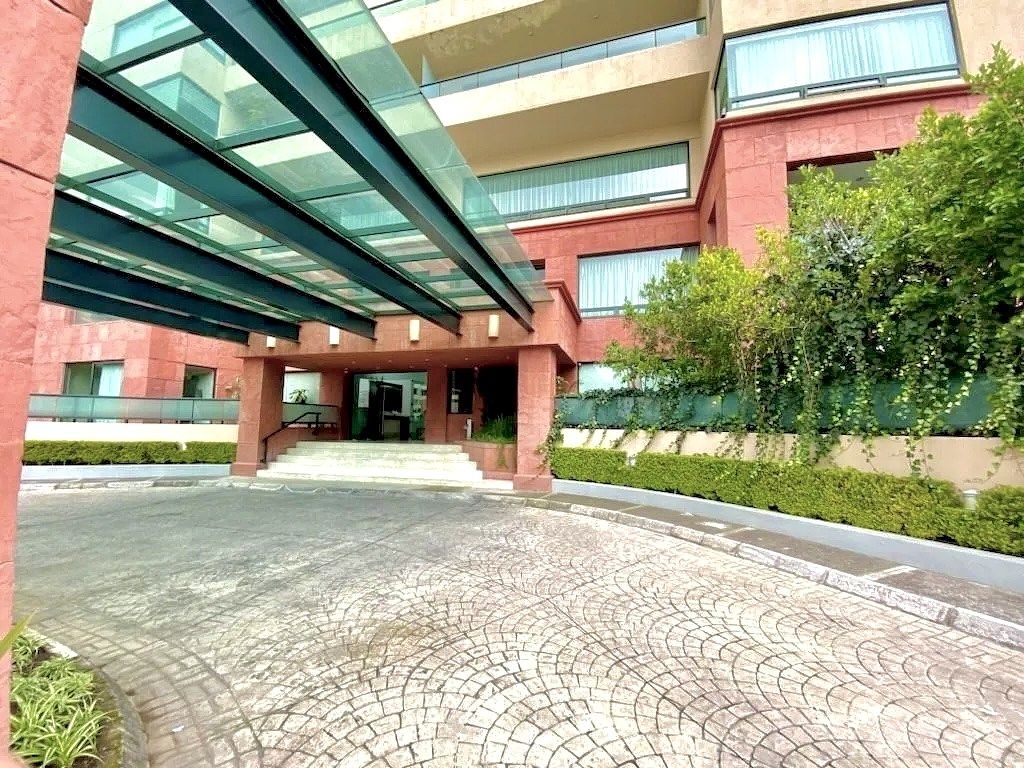 15 de 16: Entrada Torre