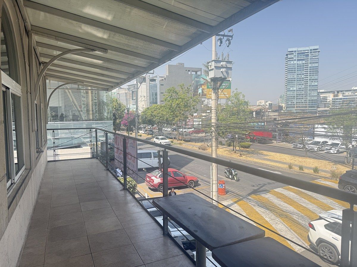 5 de 17: Terraza del local