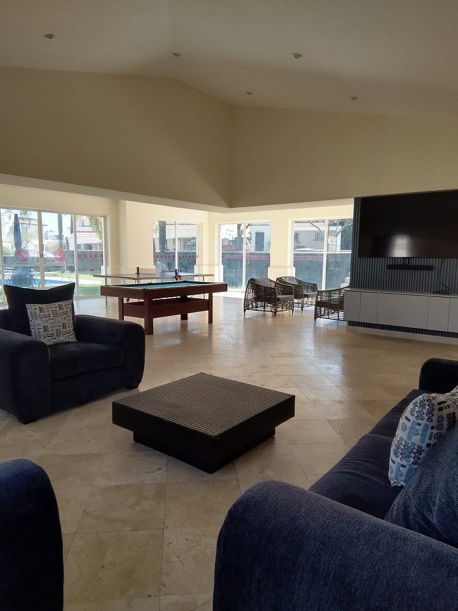 14 de 17: salón de juegos en áreas comunes