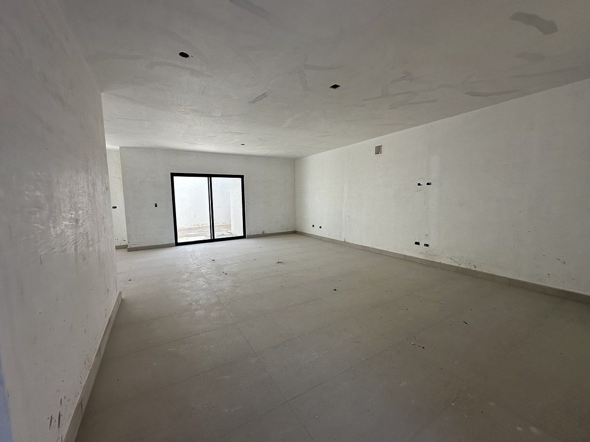 4 de 22: SALA COMEDOR