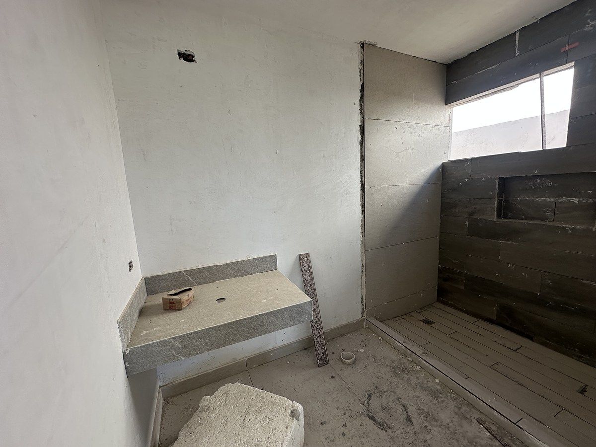 19 de 26: BAÑO RECÁMARA SECUNDARIA