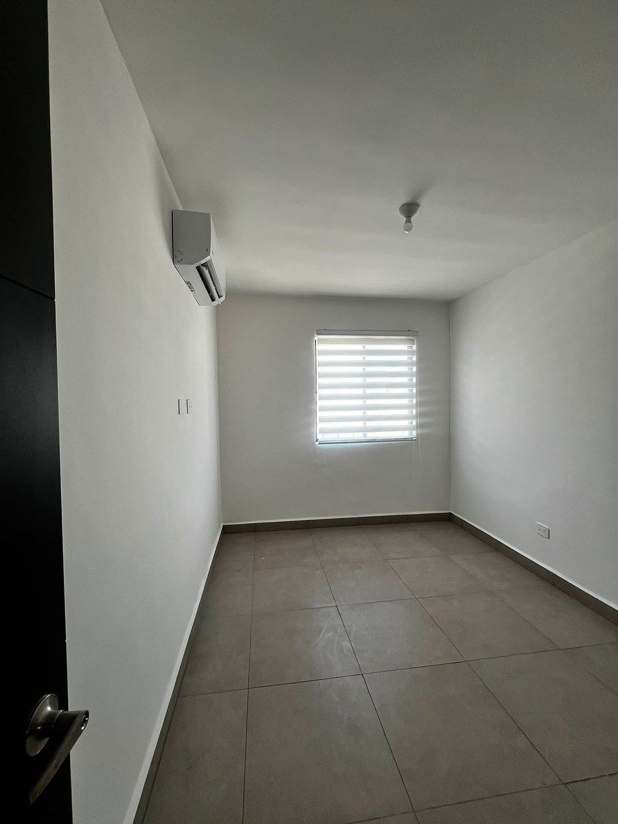 Casa em Dominio Cumbres, García, foto 20 de 27