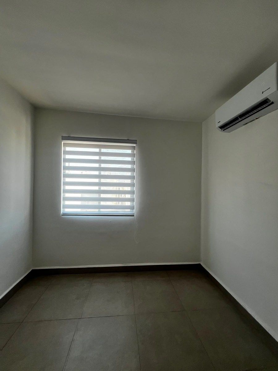 Casa em Dominio Cumbres, García, foto 21 de 27