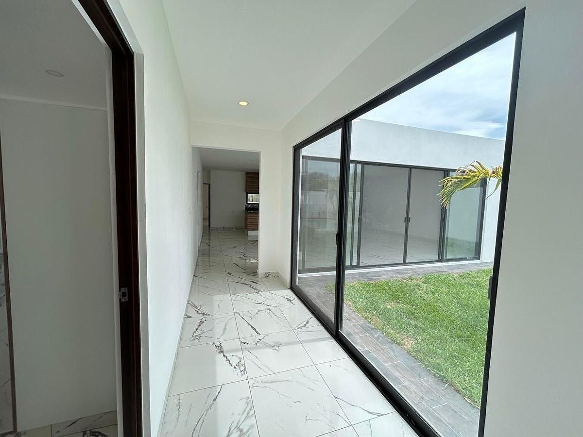 Casa en Jardines de Rejoyada, Mérida, foto 9 de 14
