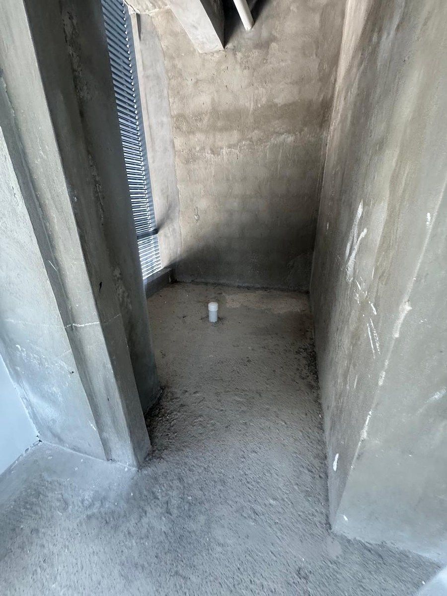 10 de 11: PUEDE SER PARA BAÑO O KITCHENETTE