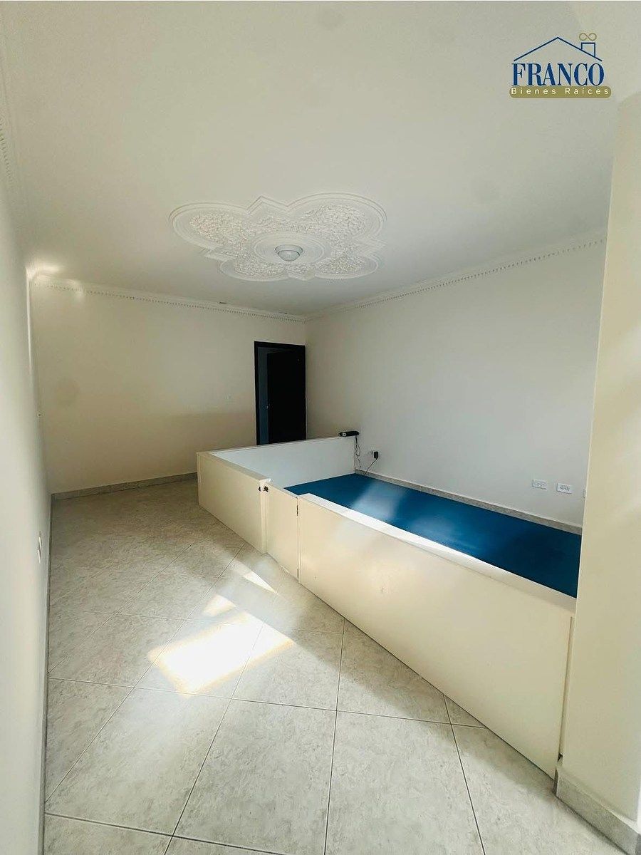 15 of 21: Area para 2da area de Tv en 2do piso