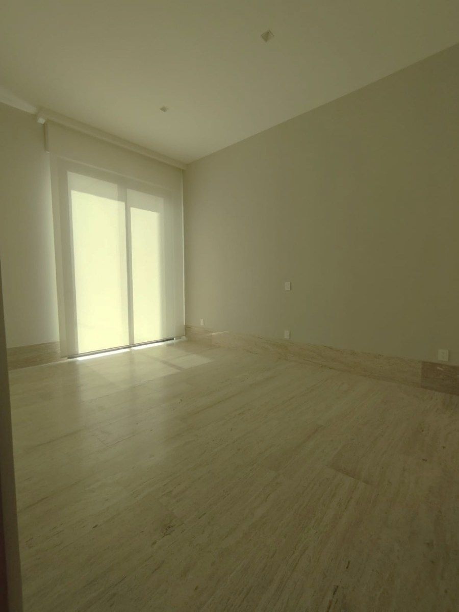 22 de 36: Recámara secundaria (x2)