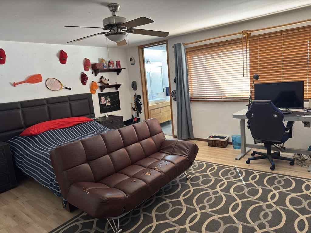 18 de 31: Cuarto secundario %1