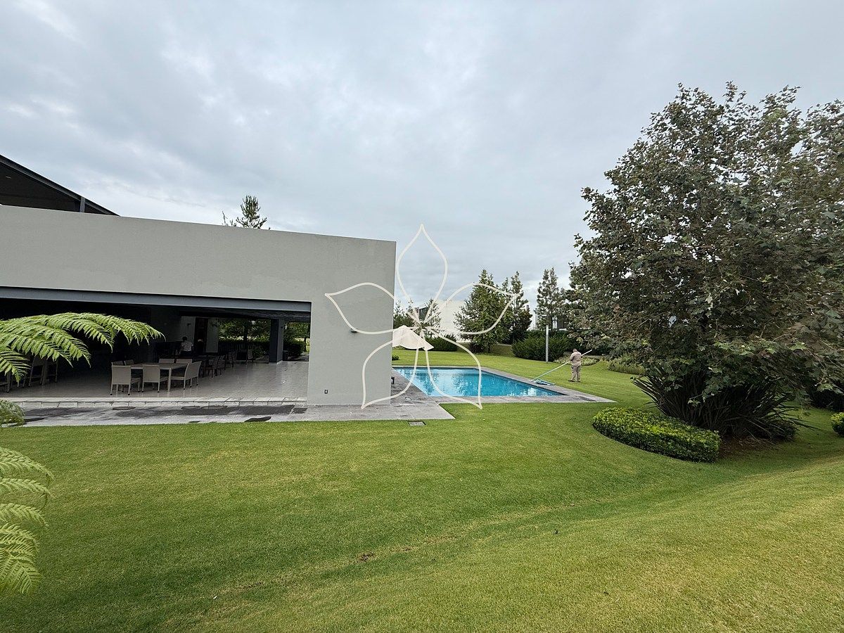 19 of 21: Amenidades