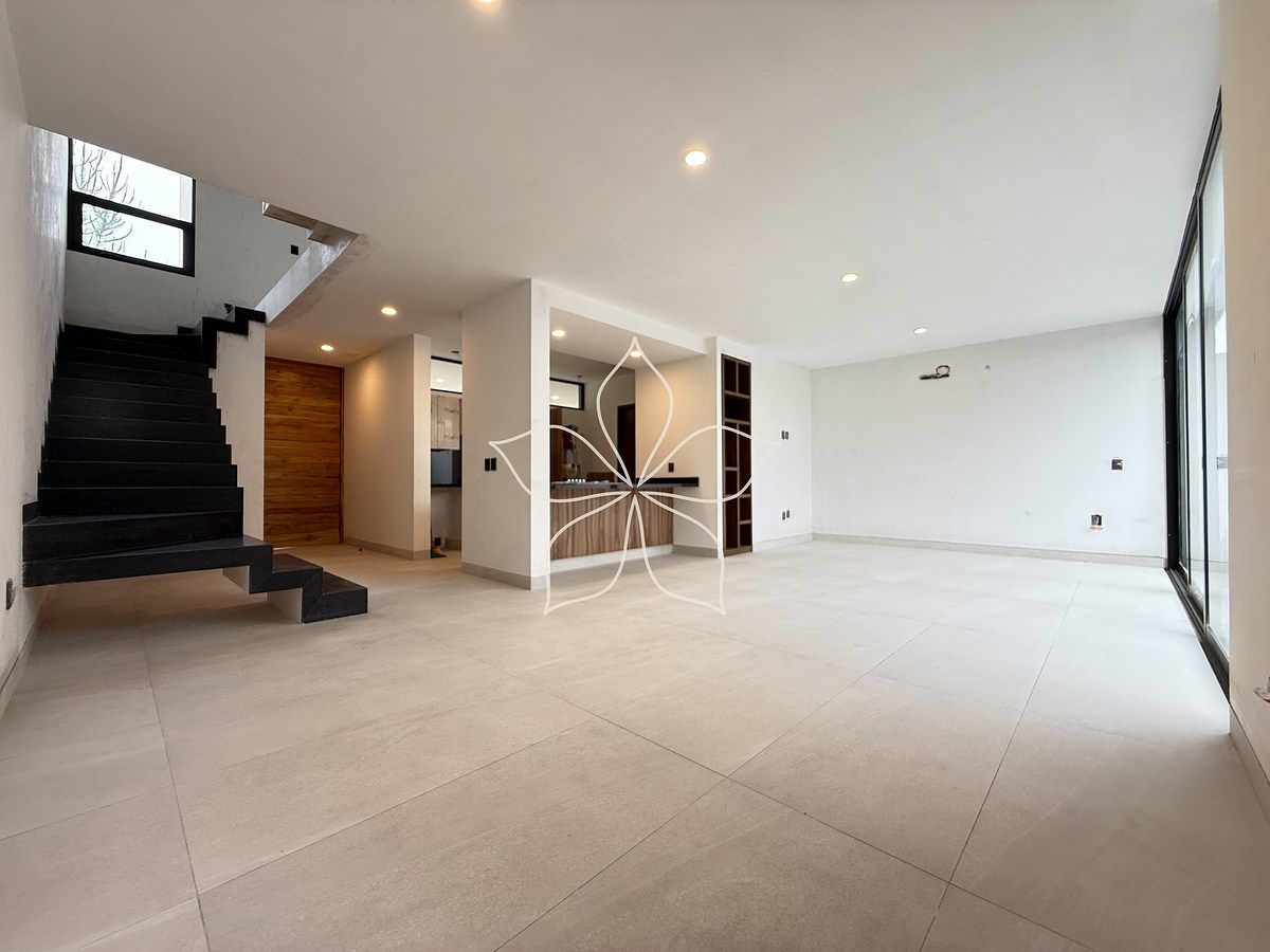 2 de 21: Sala & comedor