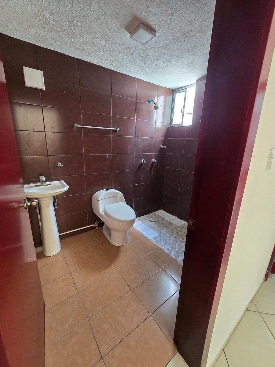 Casa en La Unión del Cuatro, Tlajomulco de Zúñiga, foto 31 de 45