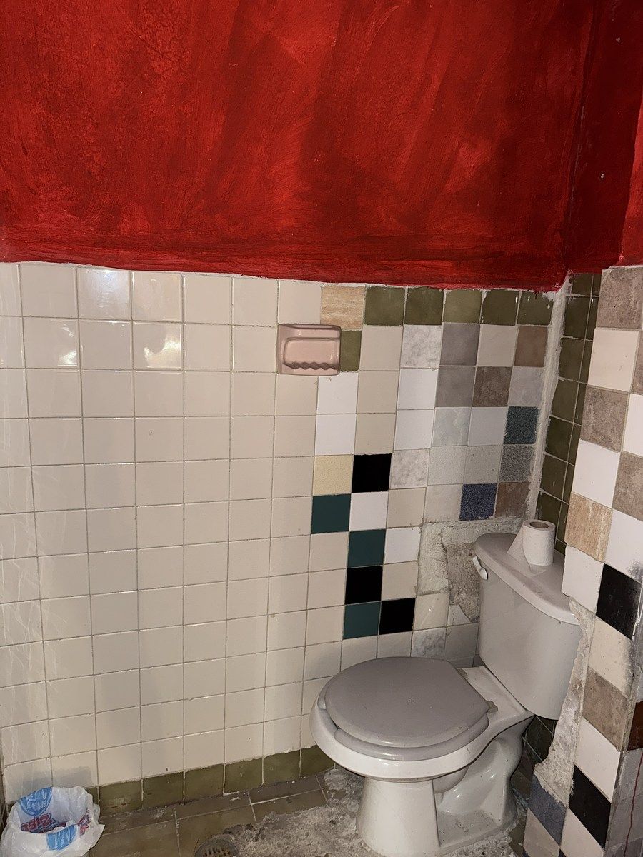 9 de 12: MEDIO BAÑO