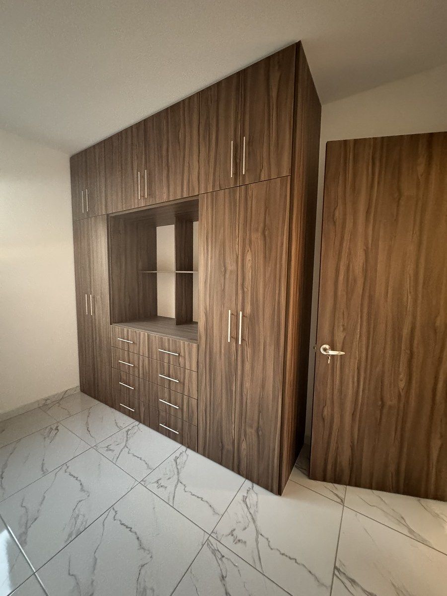 CASA EN VENTA de 4 recámaras en el Condado Corregidora Querétaro