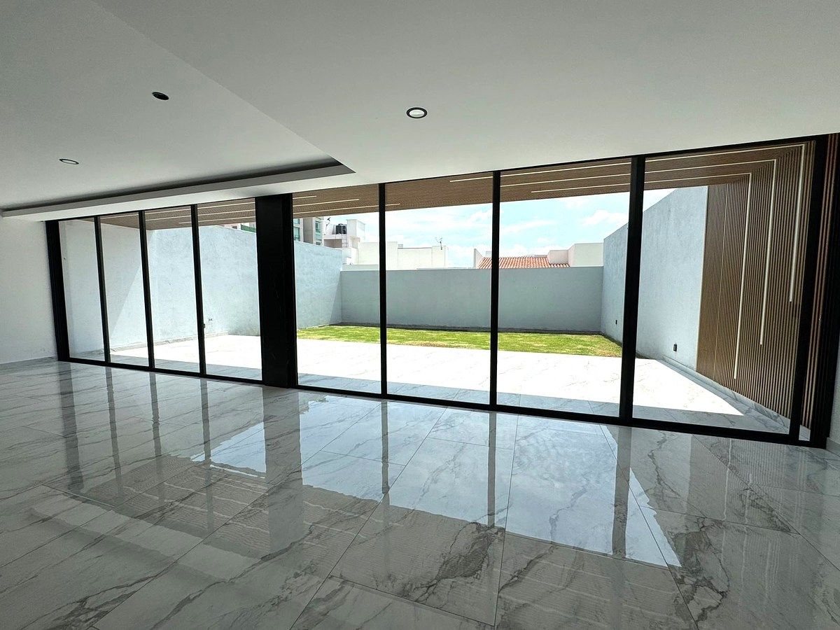 CASA EN VENTA CON SEGURIDAD EN LOMAS VERDES 6A SECCIÓN, NAUCALPAN DE JUÁREZ, foto 1 de 32