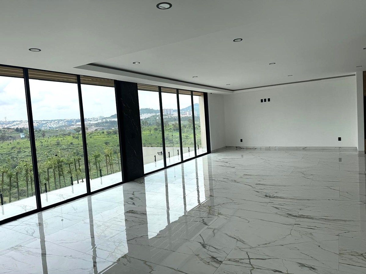 CASA EN VENTA CON SEGURIDAD EN LOMAS VERDES 6A SECCIÓN, NAUCALPAN DE JUÁREZ, foto 1 de 28