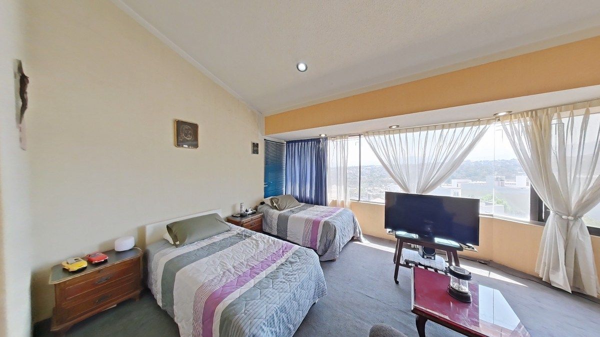 18 de 22: Recámara 5