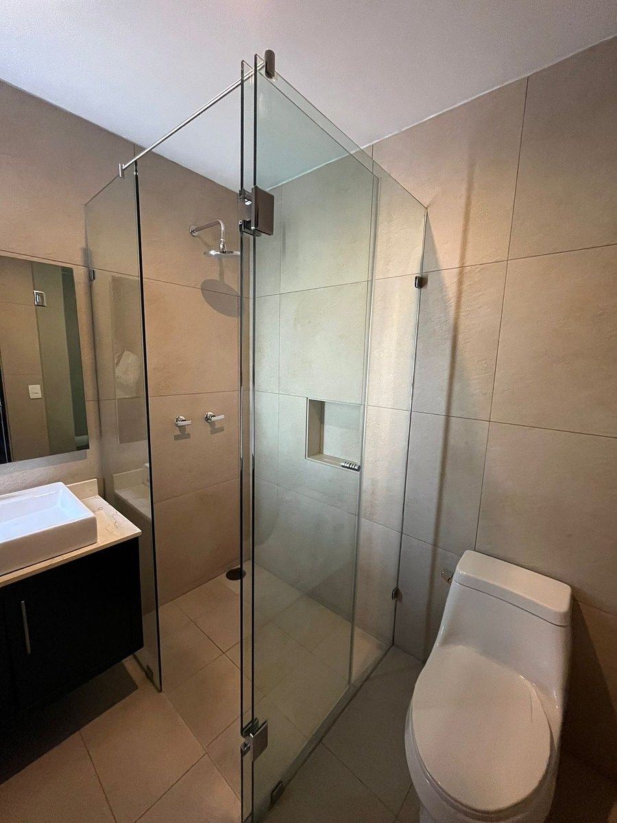 9 de 27: Baño Completo PB